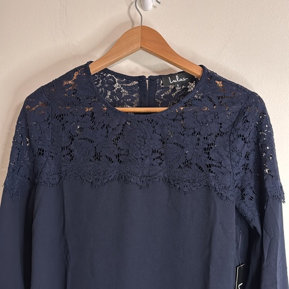 Lulu's Women’s Picture This Lace Round Neck Long Sleeve Blouse Navy size S - Picture 3 of 12